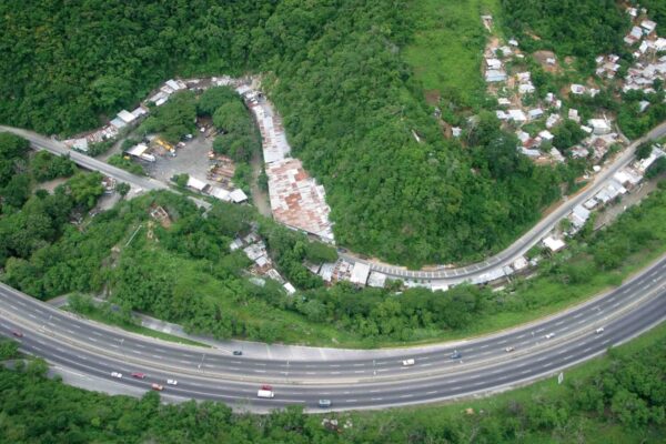 Autopista a Oriente Rómulo Betancourt