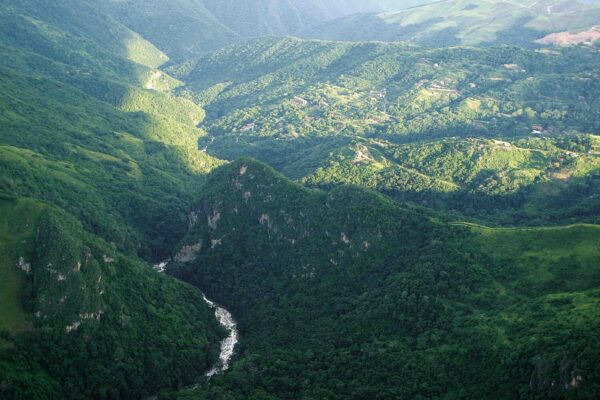 Río Guaire hacia los Valles del Tuy