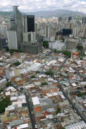 Guaicaipuro Norte, Los Cortijos de Sarria