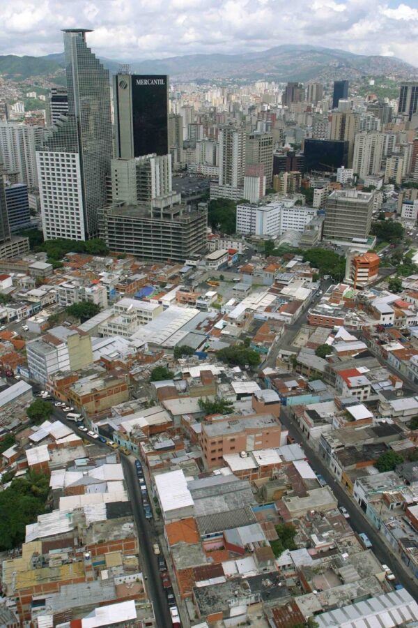 Guaicaipuro Norte, Los Cortijos de Sarria