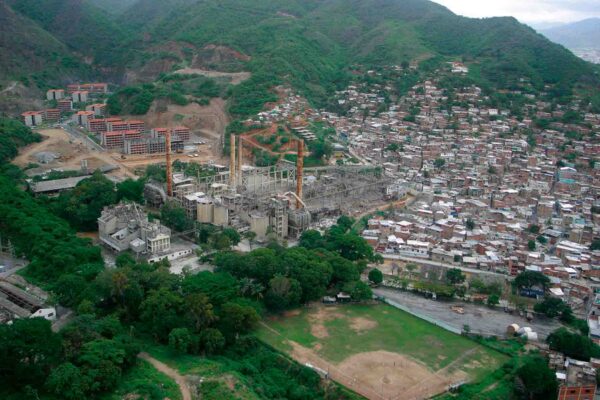 La Vega, Fábrica de Cementos