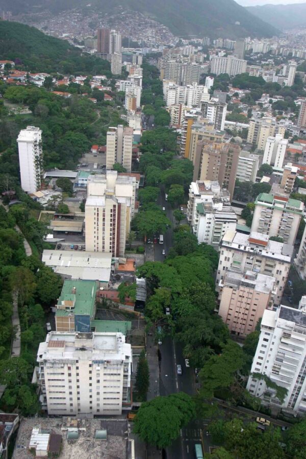 Avenida José Antonio Páez, El Paraiso