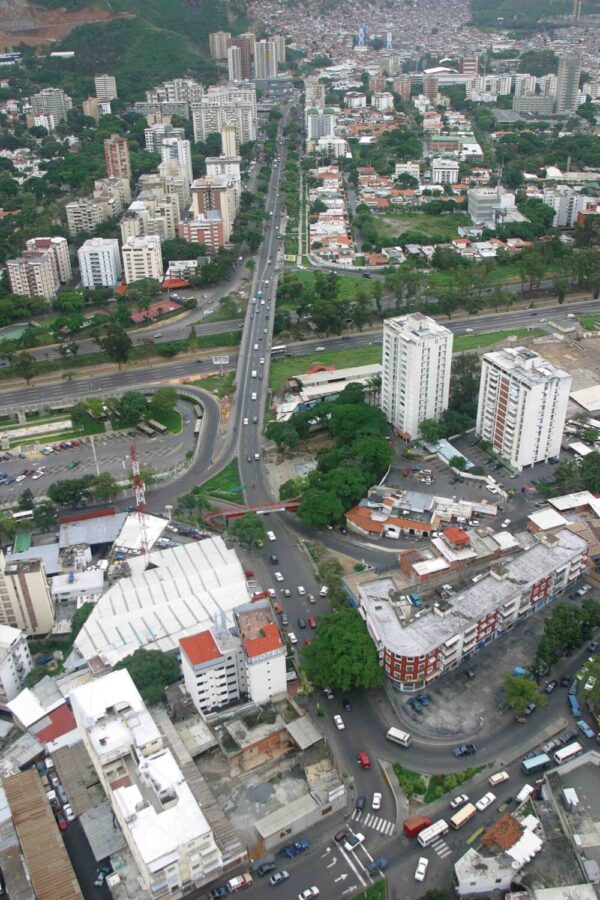 Puente de Los Leones, El Paraiso