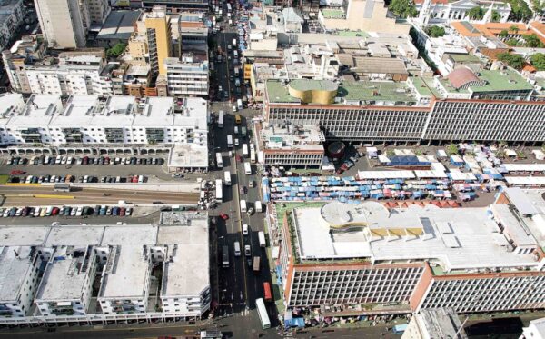 Avenida Bolívar y Torres de El Silencio