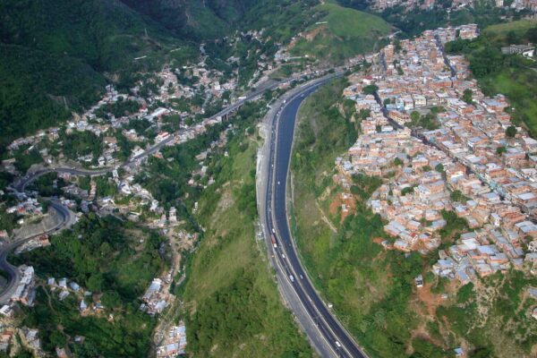 Autopista Caracas-La Guaira