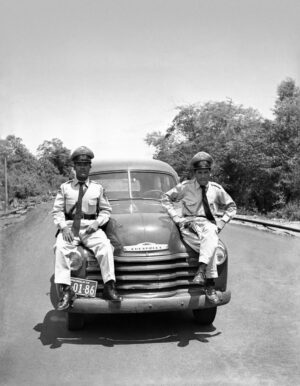 "Nada pasa sin la policía"