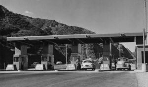 Peaje de la autopista Caracas-La Guaira