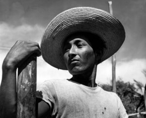 Sin título [Retrato de un campesino con sombrero en la zona de El Moján]