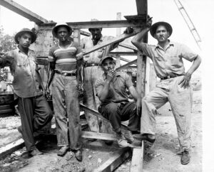 Grupo de obreros de la construcción