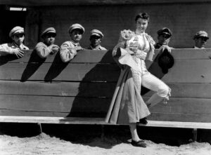 [Actriz Esther Williams en una escena de la película "Fiesta Brava"]