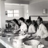 Comedor del Instituto Nacional de Nutrición, circa 1950. Autor desconocido. ©Archivo Fotografía Urbana